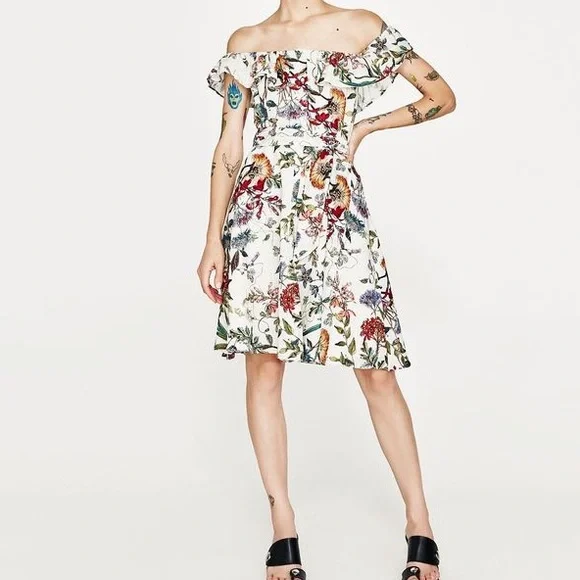 Zara Floral Button Down Off The Shoulder Dress - Picture 3 of 13